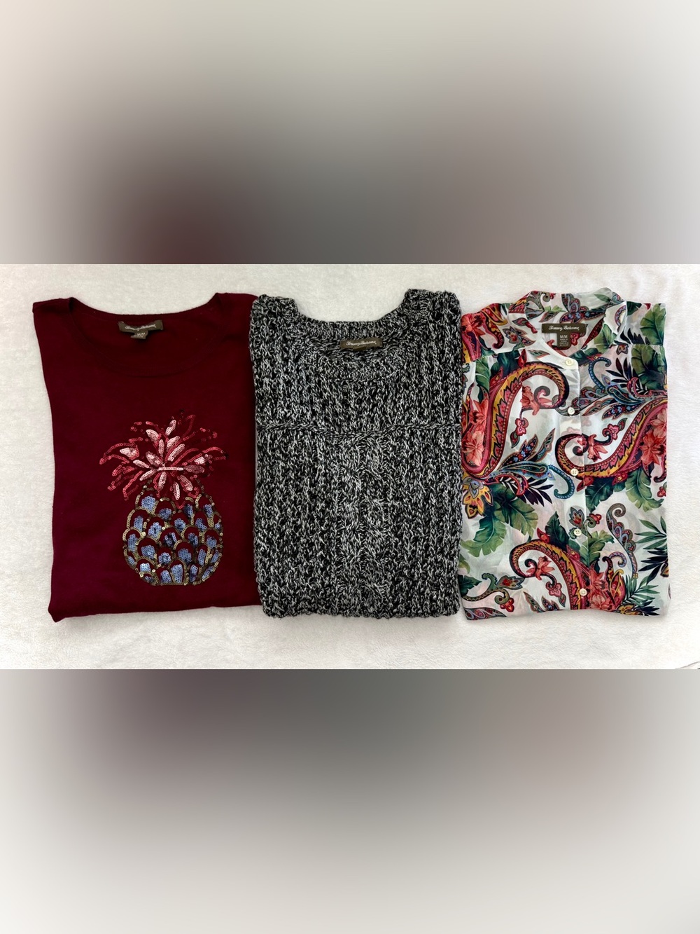 Tommy Bahama Woman’s M shirt & sweaters Lot of 3